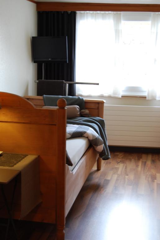 B&B Haus Zur Krone Oberriet 객실 사진