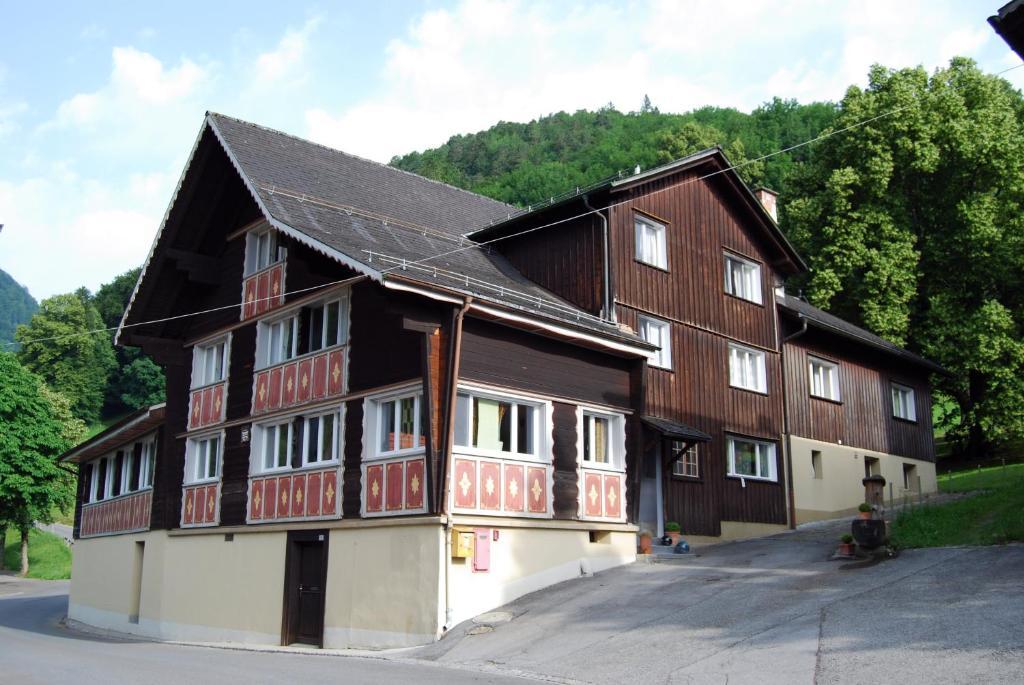 B&B Haus Zur Krone Oberriet 외부 사진